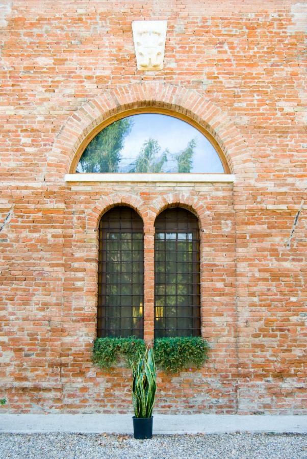 All'Albaro Agriturismo Salizzole Экстерьер фото